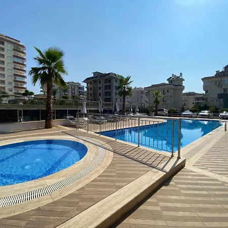 Апартаменты Alanya'da Denize Yakin Daire *